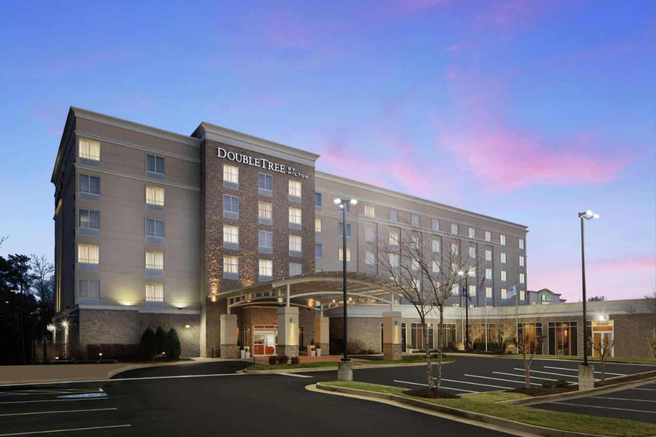 Doubletree Richmond Airport Hotel Сандстън Екстериор снимка