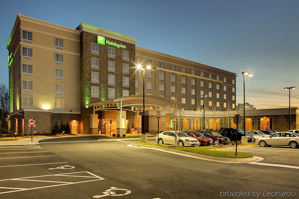 Doubletree Richmond Airport Hotel Сандстън Екстериор снимка